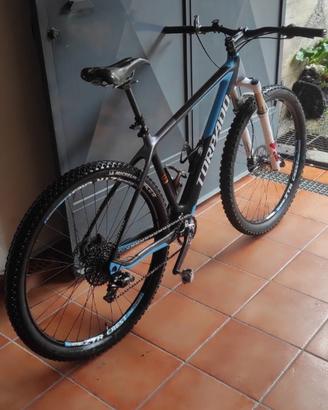 Bici MTB in carbonio Torpado Ribot (taglia L)