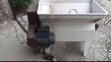 Diraspatrice per uva