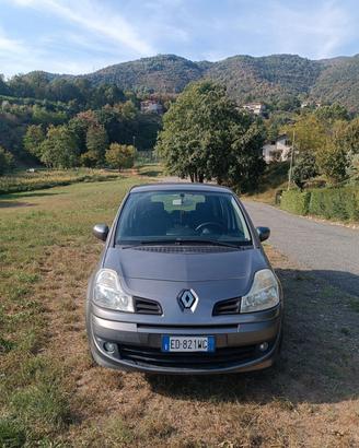 Renault Modus del 2010