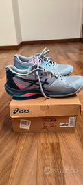 scarpe PADEL Asics. 