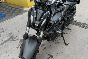 MT-07 + Cambio Gomme + Est. Garanzia (7 anni)