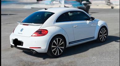 Volkswagen Maggiolino turbo benzina 2.0 tsi gti