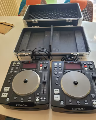 Coppia Lettori denon Dn-s1200 con valigetta