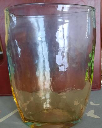 Vaso da fiori in vetro colorato