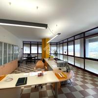 UFFICIO A PONTE SAN NICOLÒ