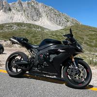 Yamaha Yzf-R1