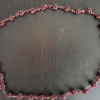 Collana Vintage in Granato Rosso - Modello a giro
