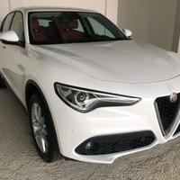 Alfa Romeo Stelvio 2.2 Turbodiesel 210 CV AT8 Q4 V