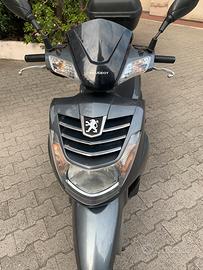 Scooter Peugeot