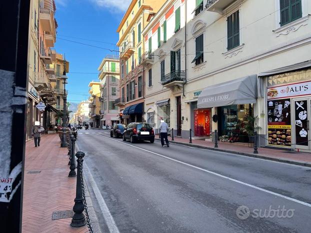 MULTILOCALE A BORDIGHERA