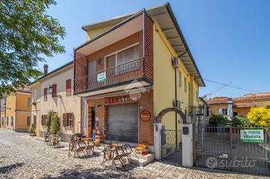 3 LOCALI A CESENATICO