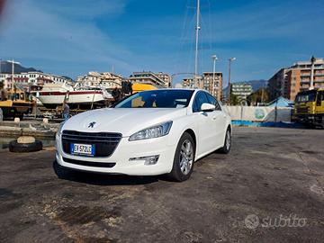 Peugeot 508 berlina D