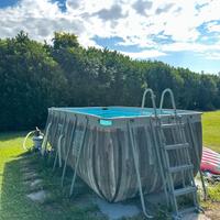 Piscina Bestway fuori terra