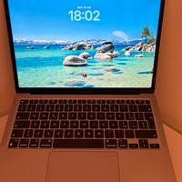 Macbook Air m1 + cover + docking station