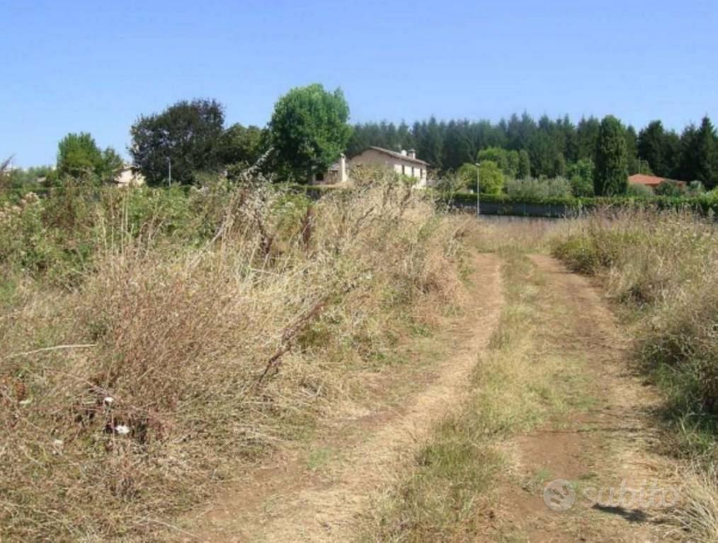 Immobile in asta di 2475 m² a Lariano - Vista 2
