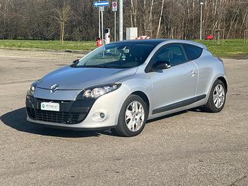 RENAULT Mégane Coupé 1.5 dCi 90CV Wave Edition