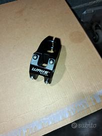 Attacco manubrio Mtb 