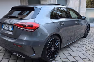 Mercedes A200d PREMIUM Amg