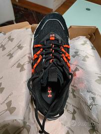 scarpe da running ammortizzate Under Armour 