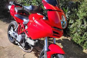 Moto Ducati 620