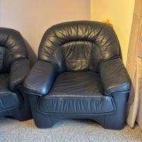 Set soggiorno poltrona e divani