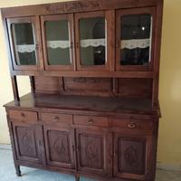 credenza e tavolo