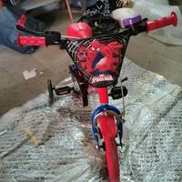 Bici bimbo spiderman mis.12 + monopattino