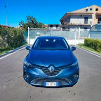 RENAULT CLIO 1.0 GPL con "Barre e Box" in omaggio