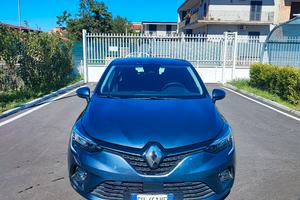 RENAULT CLIO 1.0 GPL con "Barre e Box" in omaggio