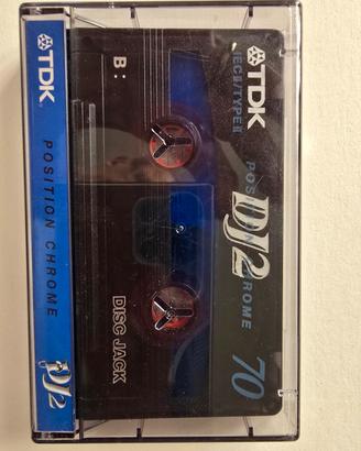 audiocassetta TDK  DJ2 Chrome 74 min