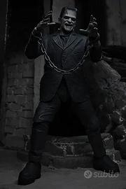 Action Figure Universal Monsters Frankenstein 90°