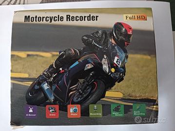 DVR  moto custom + retro camera  Parcheggio