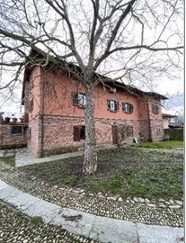 Immobile in asta di 622 m² con più di 5 locali e b