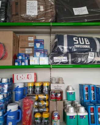 Materiale vario nuovo per campeggio