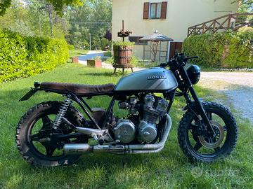 HONDA CB 750 cafe' race