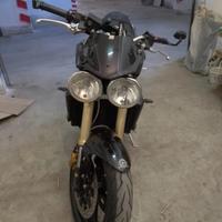 Triumph street triple 675