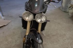 Triumph street triple 675