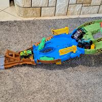 Pista hot wheels monster truck torneo dei titani