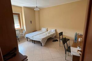 Camera singola ampia per studenti - Rende, Via Mar