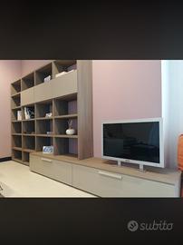 Libreria / parrete attrezzata Chataux d’ax