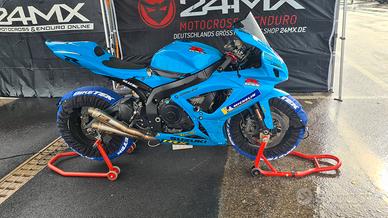 Suzuki GSX750 RR 