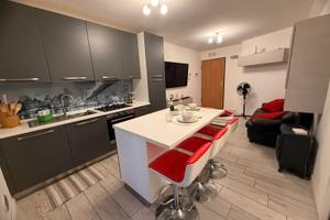 E02 - appartamento 4 posti letto+ 2 bagni