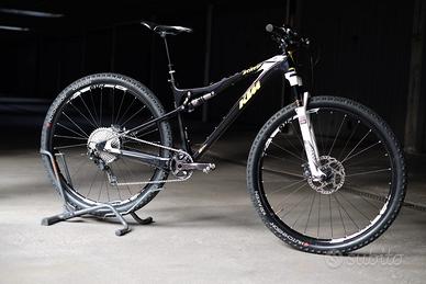 Mountain bike Ktm Scarp elite 29” taglia M carbon