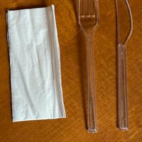 SET "TRIS" FORCHETTA- COLTELLO E TOVAGLIOLO