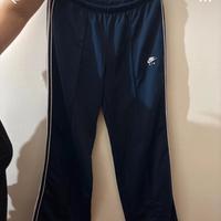 Pantaloni nike air con righe laterali retro