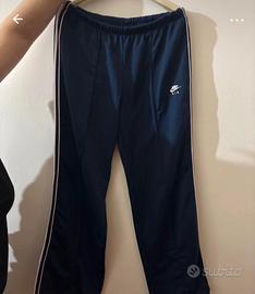 Pantaloni nike air con righe laterali retro