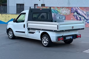 Fiat doblo con cassone fisso