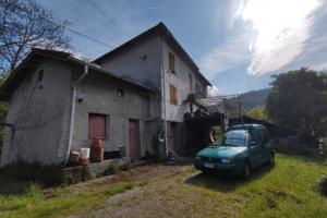 Casa indipendente in campagna con terreno
