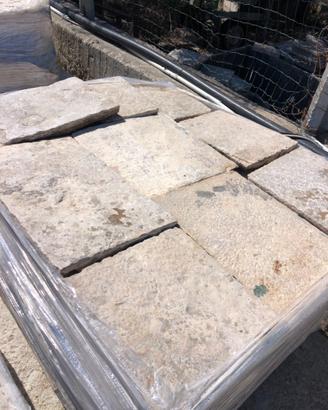 Pavimenti di recupero di pietra