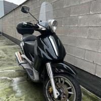 PIAGGIO BEVERLY 500